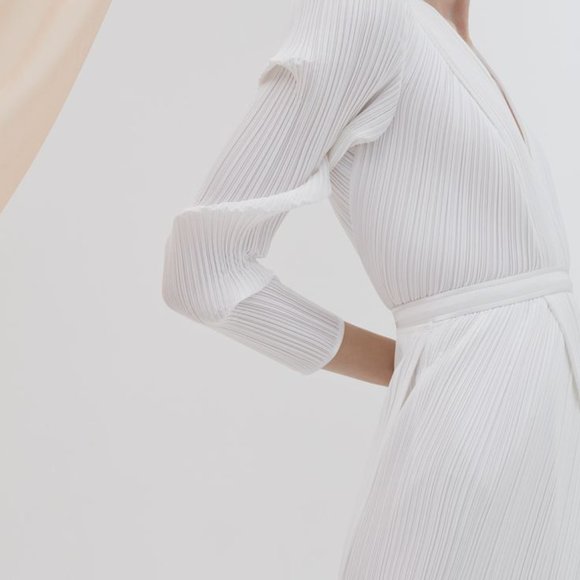 Galvan London Ravello Gown - Picture 7 of 10